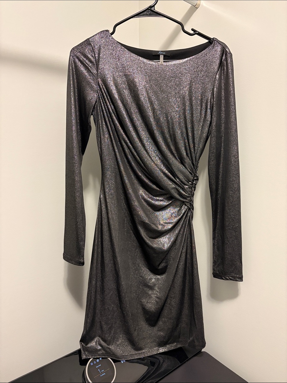 Soprano Metallic Ruched Long-Sleeve Dress - Shimmering Black